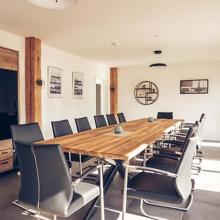 Leuchtturmidyll Harriersand Schwanewede