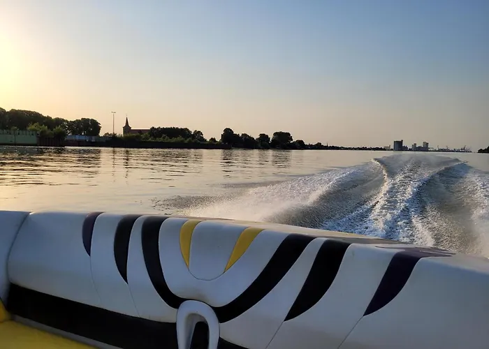 Leuchtturmidyll Harriersand Schwanewede